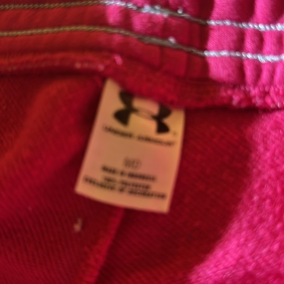 Under Armour medium Fuchsia Jogger capris - Picture 2 of 3